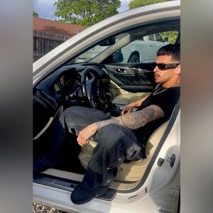 Meet your Posher, Christian